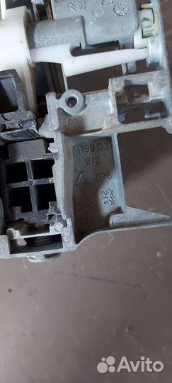 Ручка двери задняя правая Peugeot 308