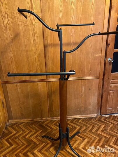 Вешало для одежды