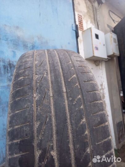 Hankook Ventus ME01 K114 215/60 R16 95V