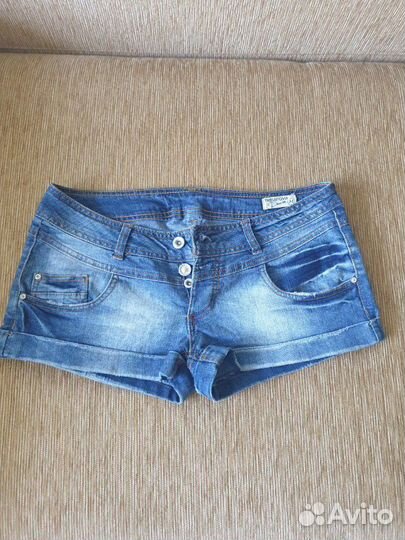 Шорты джинсовые