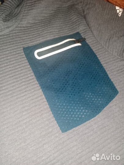 Спортивная кофта adidas с капюшоном