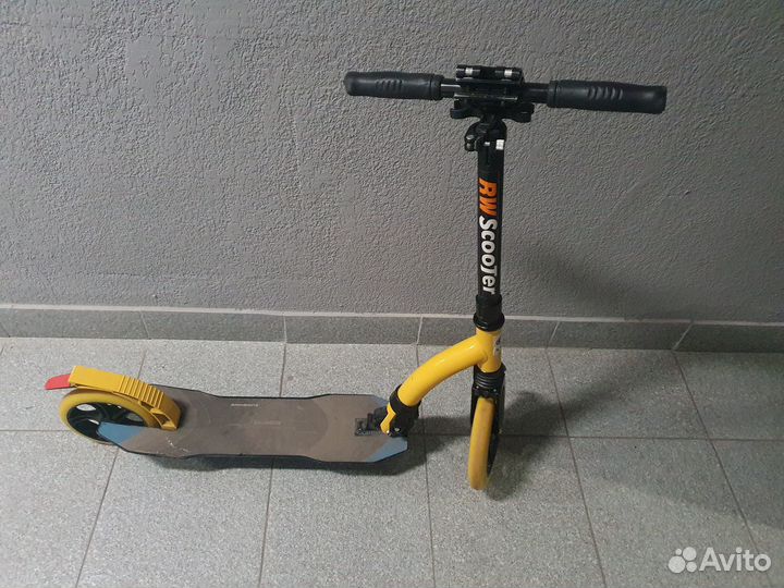 Самокат RW ScooTer