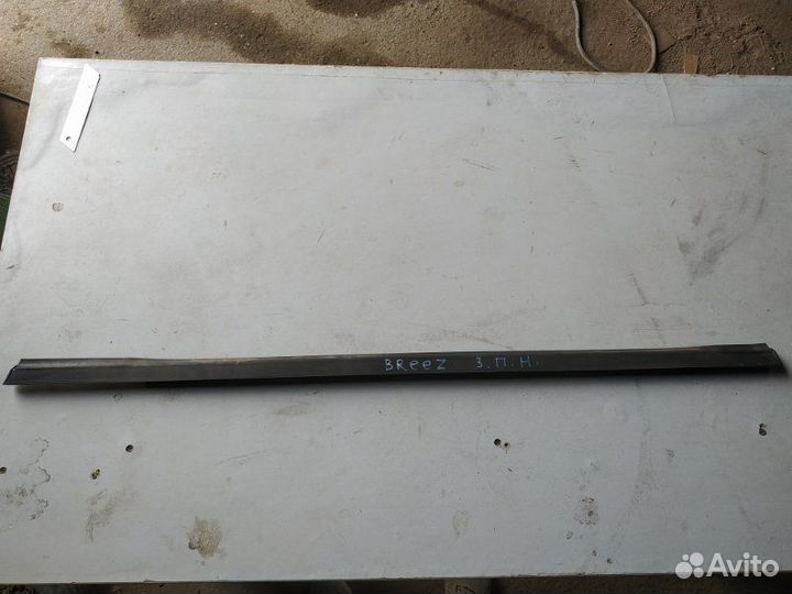 Молдинг стекла задний правый Lifan Breez 1.3