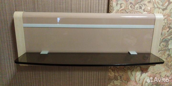 Полка настенная