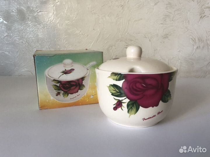 Новая сахарница