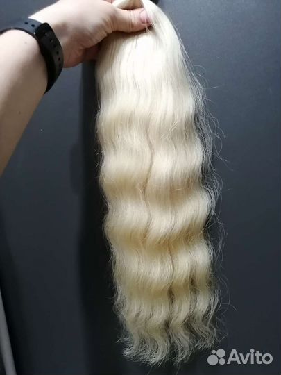 Волосы блонд волна
