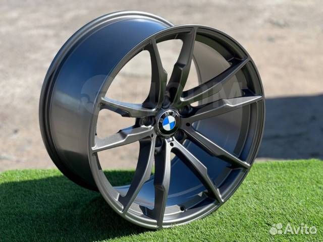 Диск литой разношир. Replica BMW 611M 5x120