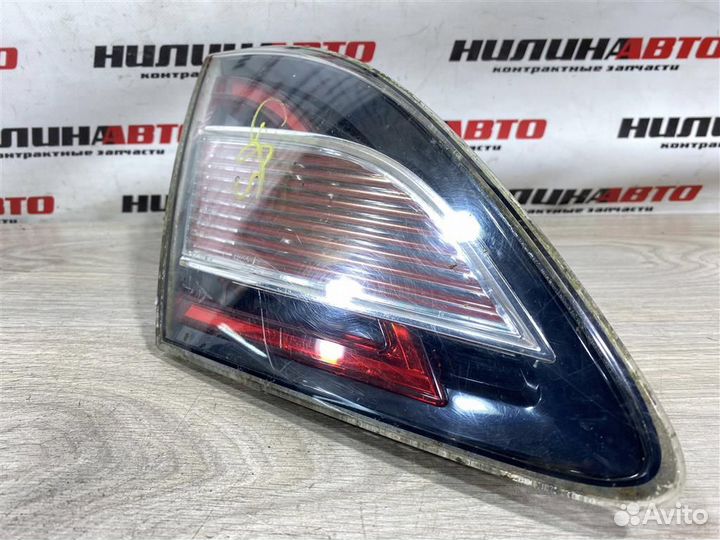 Фонарь левый в крышку багажника Мазда 6 GH