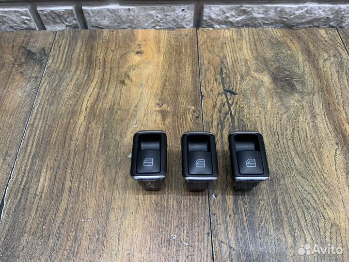 Mercedes Benz CLS W218 Кнопка стеклоподъемника