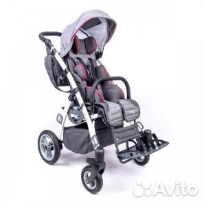 Детская инвалидная коляска