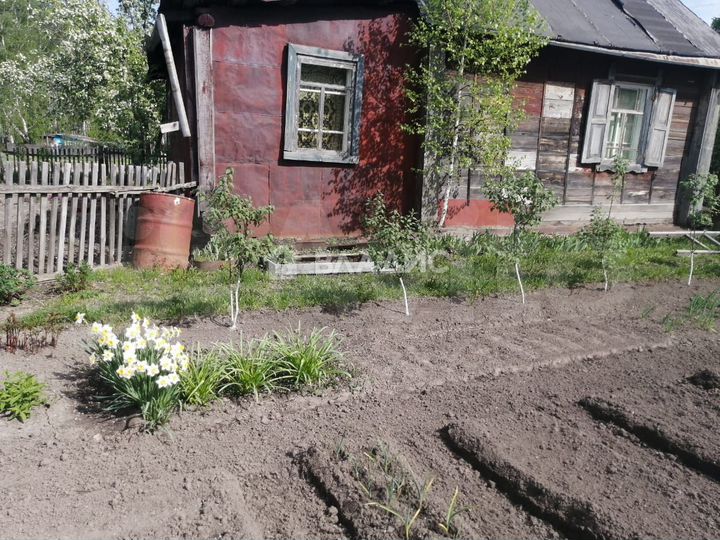 Дом 25 м² на участке 31 сот.