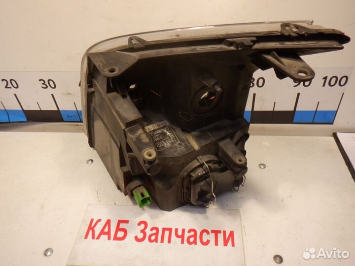 Фара правая Ford Transit 2.2TD 2006 - 2014