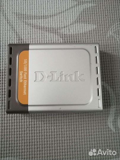 5-портовый (DES-1005D) коммутатор D-Link