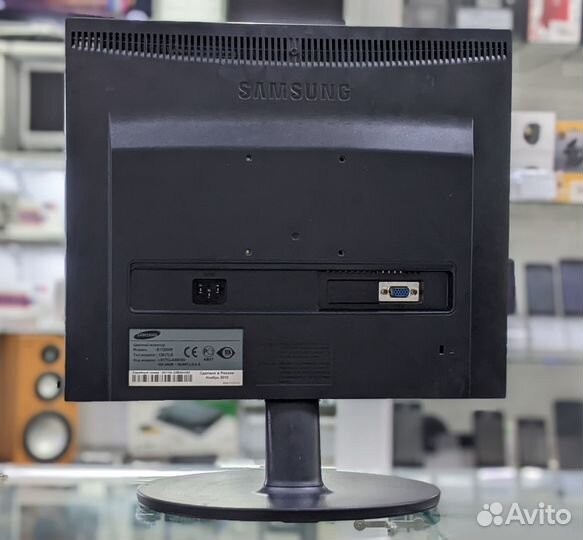 Монитор Samsung SyncMaster E1720NR