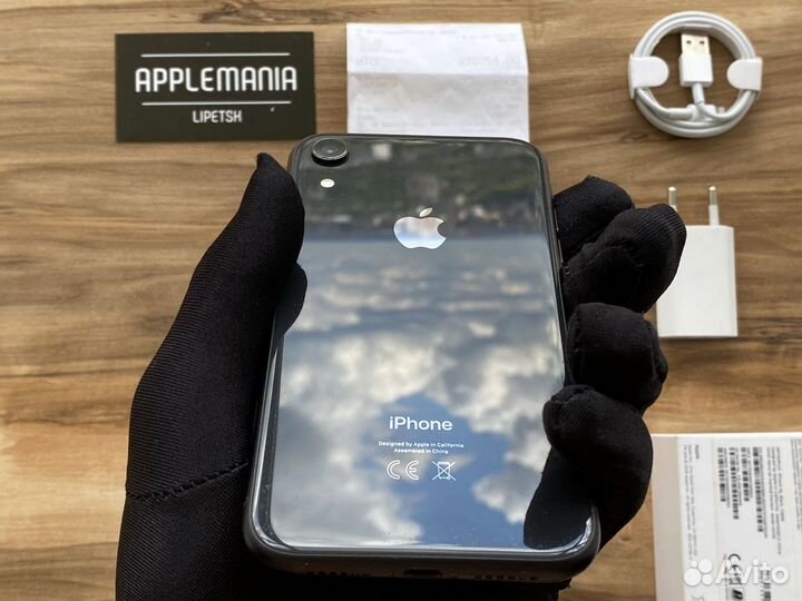 iPhone Xr, 64 ГБ