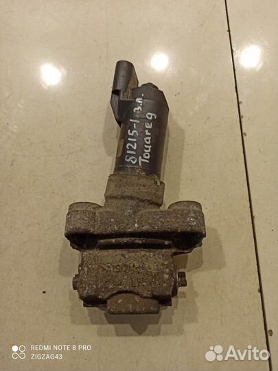 Тормозной цилиндр(блок ручника) задний левый