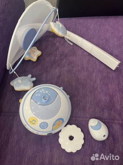 Мобиль на кроватку chicco