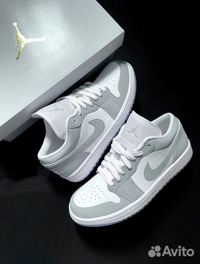 Кроссовки Air Jordan 1 low «Wolf grey»