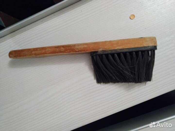 Щетка. Помощь нуждающимся