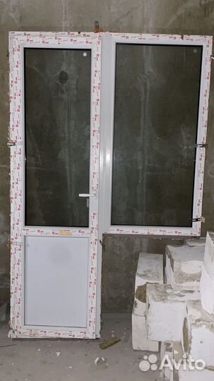 Дверь пластиковая