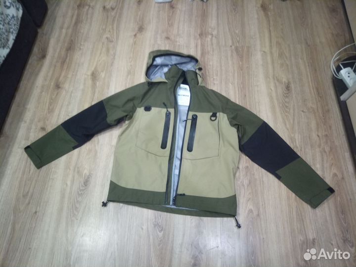 Забродная куртка, размер М (48-50)