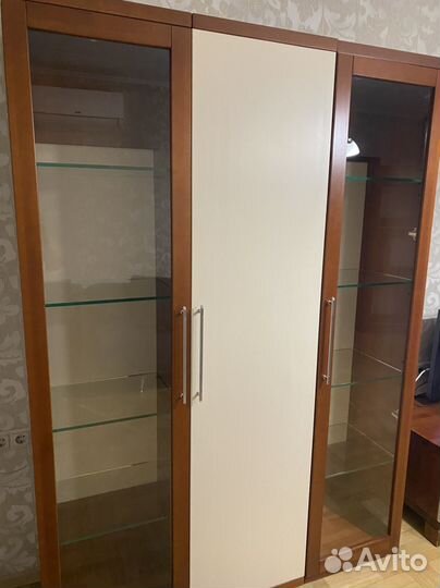 Стенка в гостиную