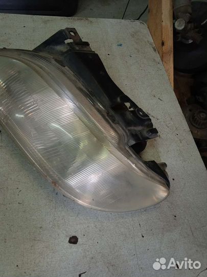 Фара левая Citroen xsara I ситроен ксара 1