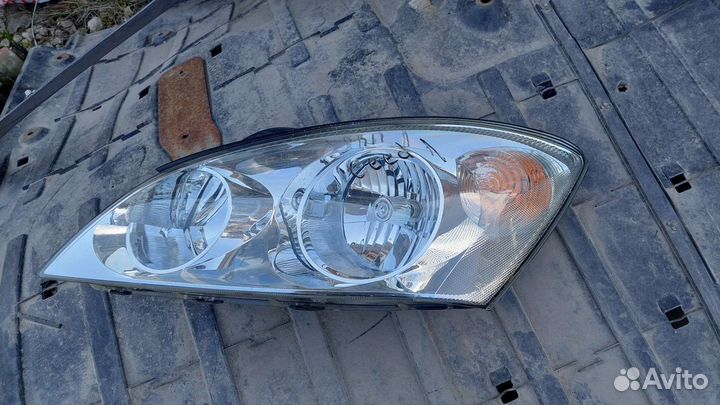 Фара леаая киа сид 1 2006-2010 оригинал