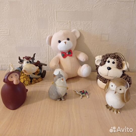 Фигурки, сувениры