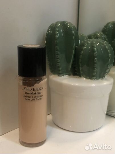 Тональный крем shiseido
