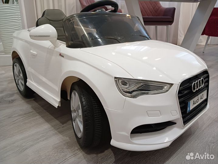 Детский электромобиль