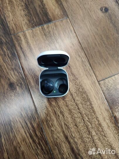 Беспроводные наушники Samsung galaxy buds 2