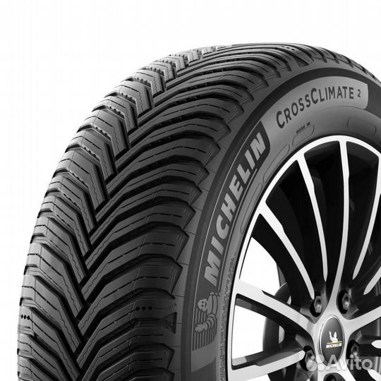 Michelin CrossClimate 2 215/40 R17