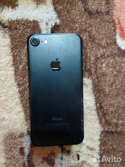 iPhone 7, 128 ГБ