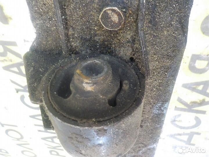 Балка Mitsubishi Pajero III 1999-2006