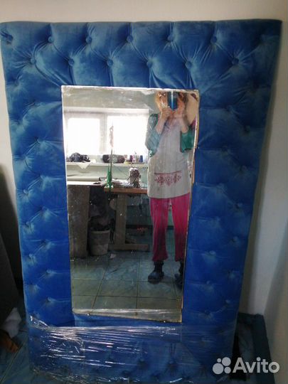 Зеркало в Царской оправе из синеголубого бархата