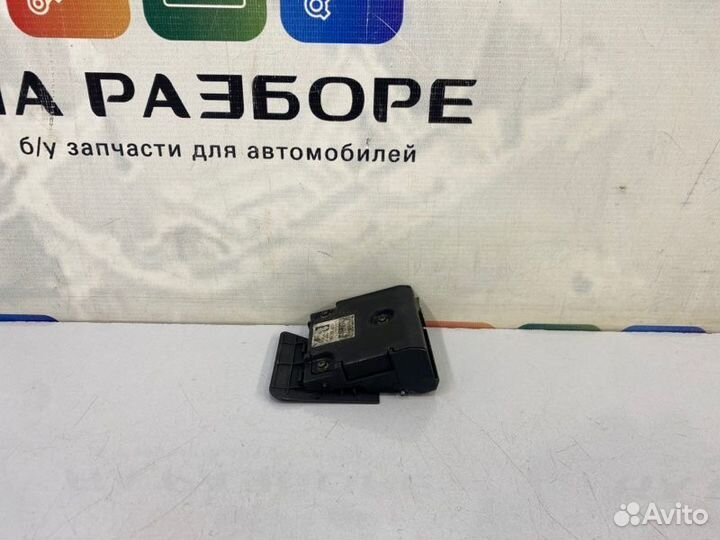 Камера (передняя) Toyota Rav4 XA40 2AR-FE 2014