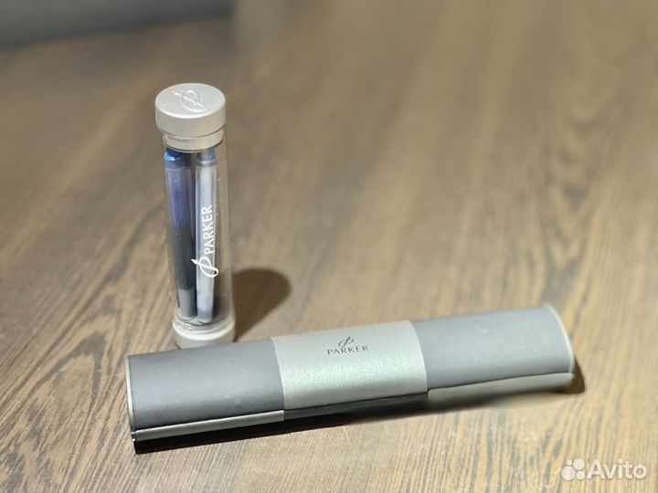 Перьевая ручка parker