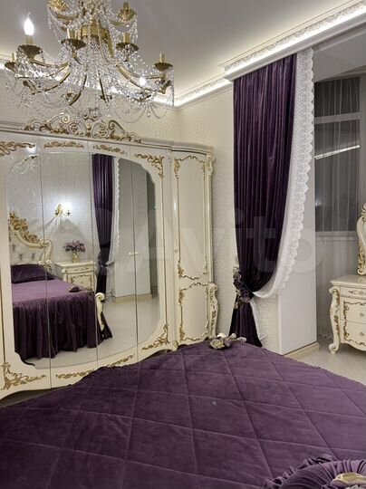 3-к. квартира, 120 м², 4/10 эт.