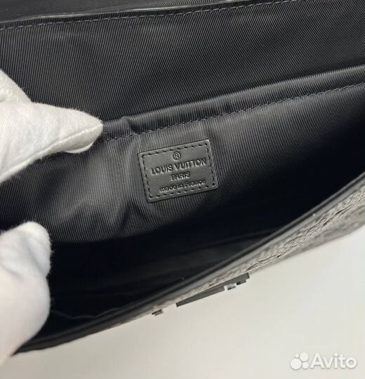 Портфель - Louis Vuitton S-Lock - в наличии