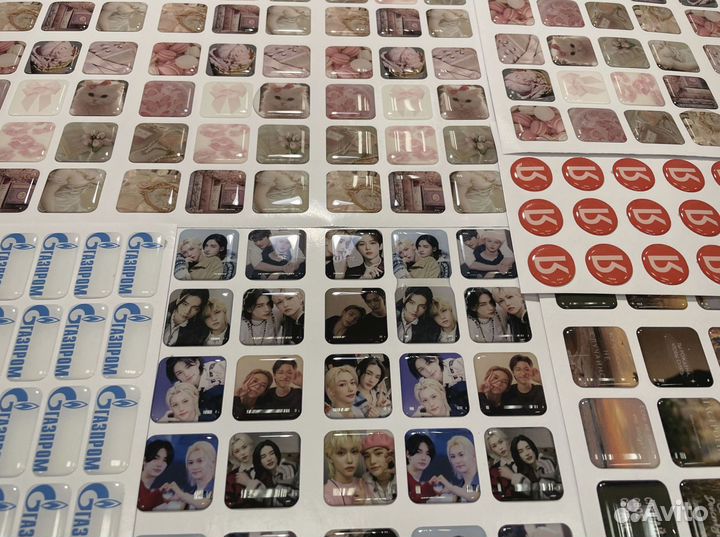 Парные наклейки