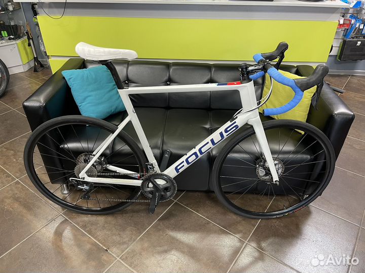 Шоссейный велосипед focus