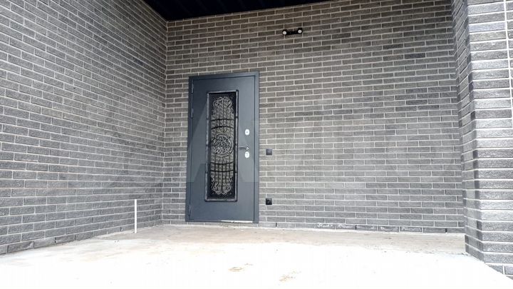 Дом 113,6 м² на участке 6 сот.