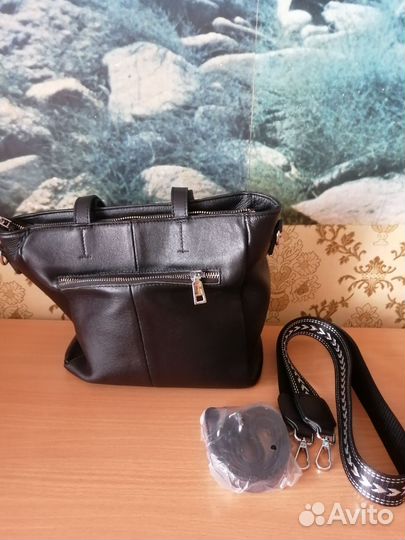 Женская кожаная сумка б/у
