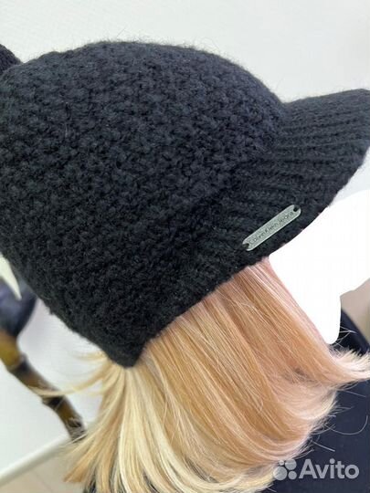 Шапка calvin klein женская