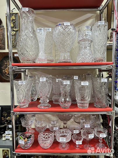 Ваза хрустальная, цветное стекло