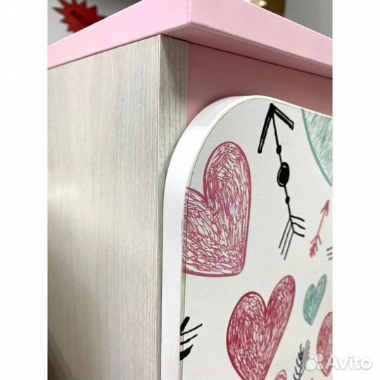 Тумба прикроватная