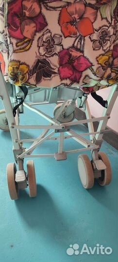 Прогулочная коляска трость