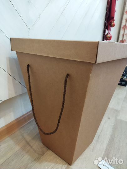 Коробка доя цветов