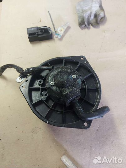 Моторчик печки для Mitsubishi Lancer 9